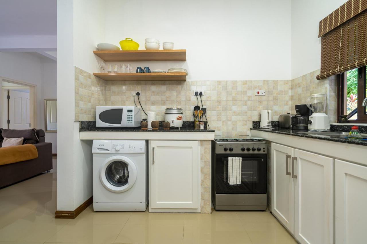 Kanasuk Self Catering Apartments Baie Lazare  Екстериор снимка